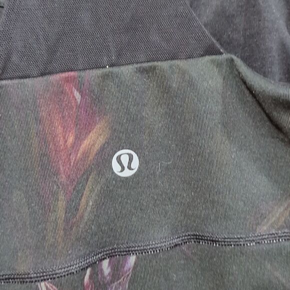 Lululemon Scoop neck Tank Midnight Iris Small - Picture 3 of 7